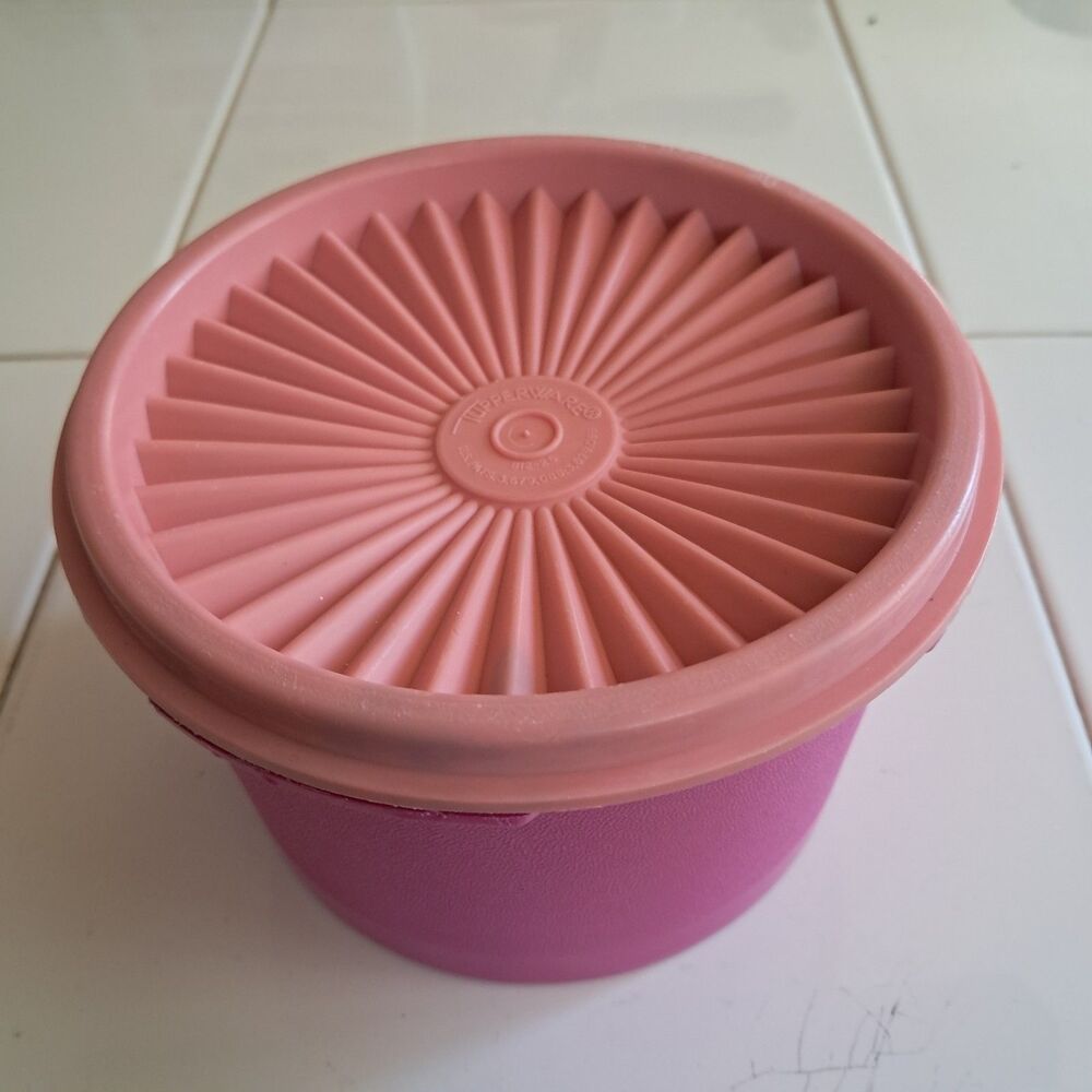 Vintage Tupperware Servalier Canister With Lid 1297-10 Rose Mauve 3" Tall 5" Lid